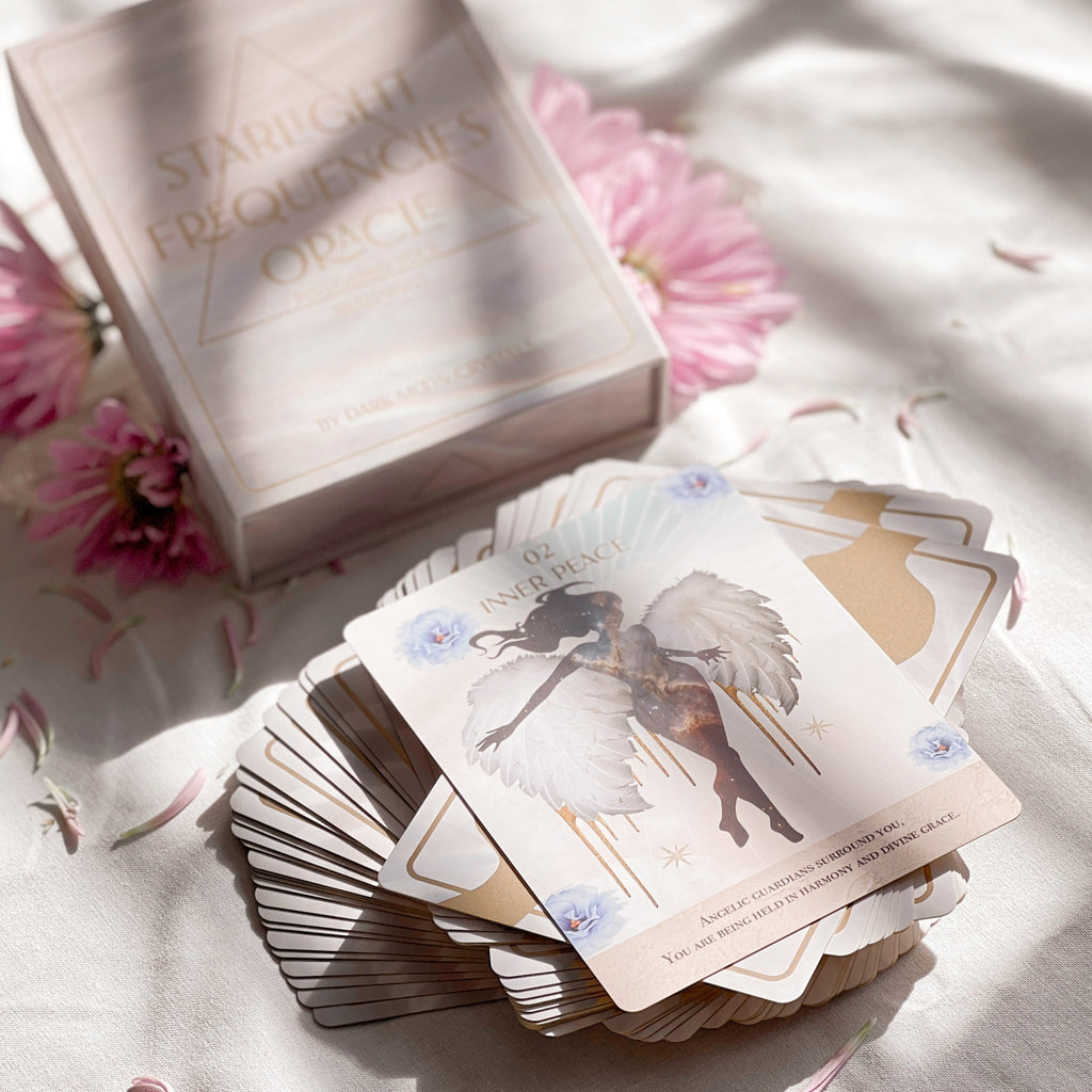 Jeu de cartes oracle Les Fréquences de la Lumière des Étoiles