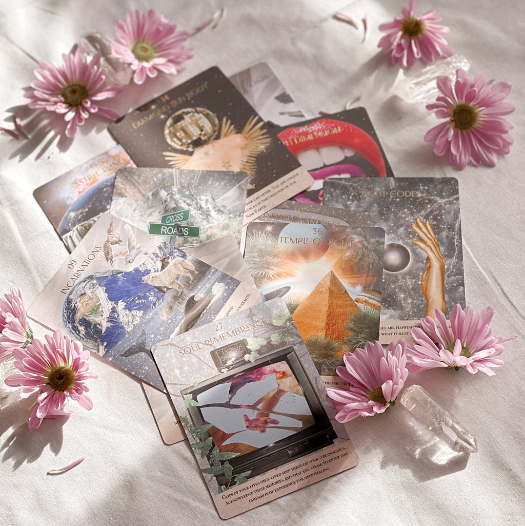 Jeu de cartes oracle Les Fréquences de la Lumière des Étoiles