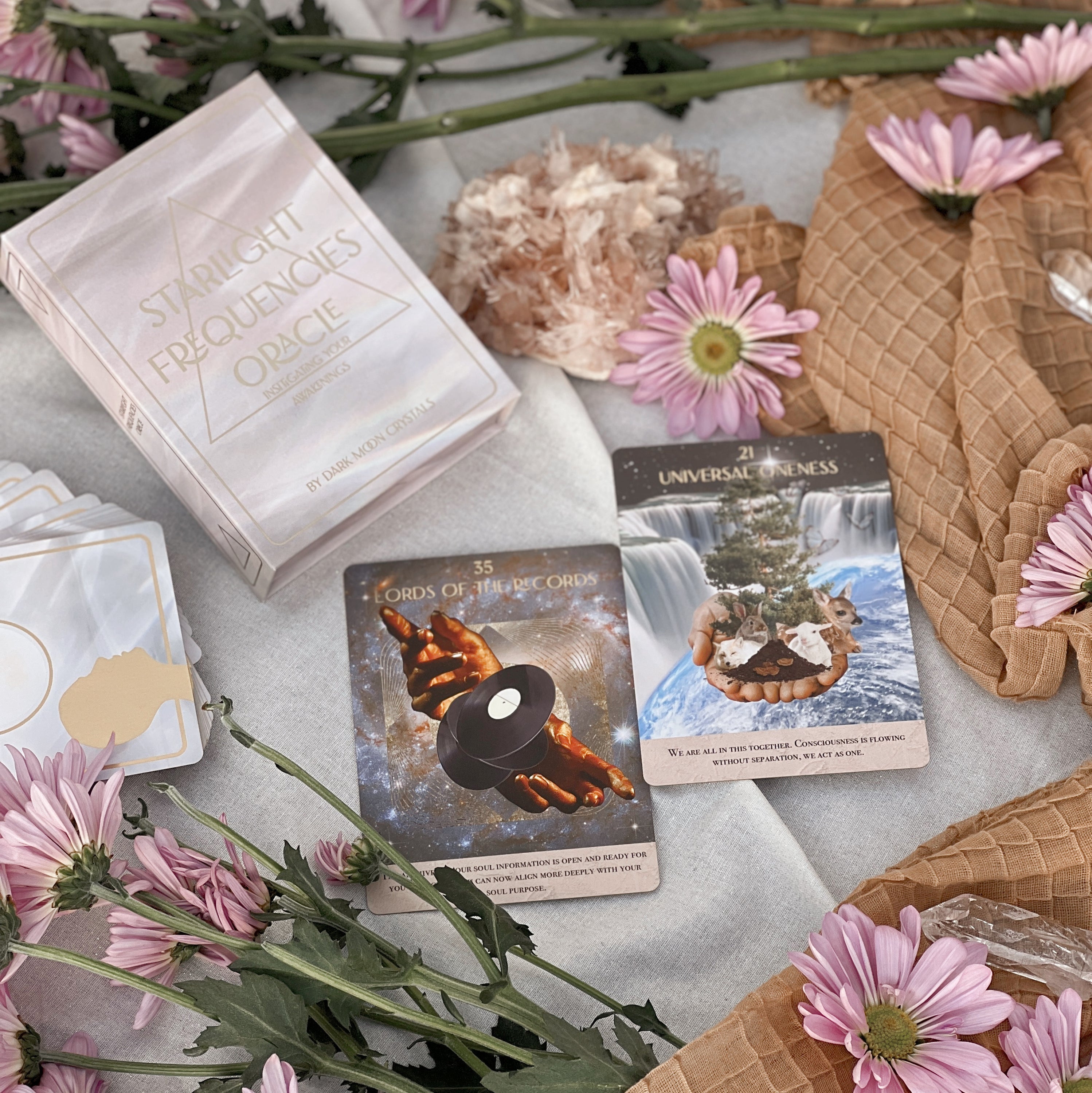 Jeu de cartes oracle Les Fréquences de la Lumière des Étoiles